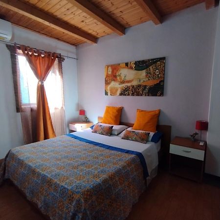 Apartment Trezza Aci Trezza Zimmer foto
