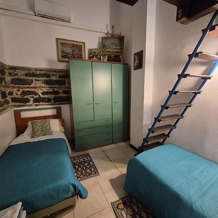 Apartment Trezza Aci Trezza Zimmer foto